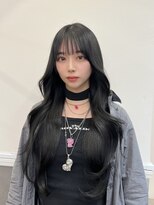 ログ オモテサンドウ(L.O.G OMOTESANDO) エクステ×ブルーブラック