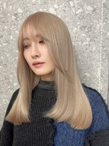 サンク 原宿 表参道(cinq)&nbsp;★ロングレイヤーカットホワイトベージュヘーゼルベージュカラー