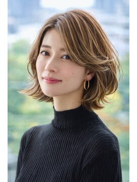 トリッカ 代官山(tricca) ミディアムボブ/大人ボブ/白髪ぼかしハイライト