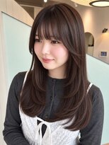 ルトワフクロマチ(Lutowa Fukuromachi)&nbsp;内巻きロング×薄め前髪×ブラウンカラー/袋町/本通