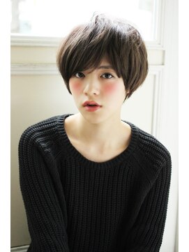 アンアミ オモテサンドウ(Un ami omotesando) 【Un ami】大人女性に人気のカジュアルショートボブ(増永剛大)