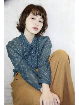 ヌーム 塚本店(NOOM) オン眉外はねボブ