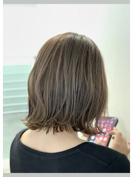 ヘアーライツ(Hairlysis) 外ハネボブ