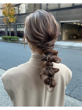 エンタリティリット(entality lit) 【entality　lit】ぽこぽこアレンジ×ニュアンスヘア