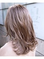 モアナ バイ ヘッドライト 二俣川店(Moana by HEADLIGHT)&nbsp;Moana#ベージュ#ミルクティー#ケアブリーチ