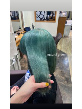 ロア 福岡天神本店(LORE) ライムグリーン