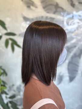 エディット アンド 緑地(Edit&) ツヤ、ストレート、ボブ