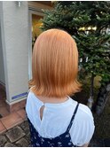 オレンジベージュ