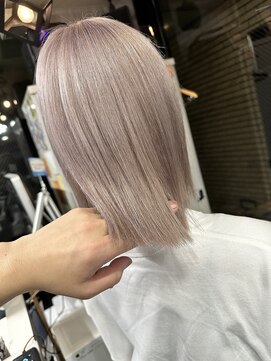 ラフ(LAFF) ＃イメチェン＃ハッシュカット＃レッドブラウン#似合わせカット