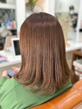 ポリッシュヘアメイク 二和向台店 透明感ベージュ
