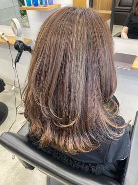 アールヘアー(R hair) ハイライト