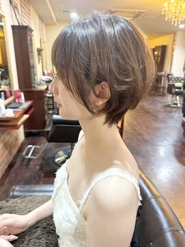 フェイバー 赤坂店(FAVOR) 大人可愛いショートボブ
