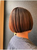 赤髪ボブ