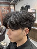 フェザーパーマ×センターパート