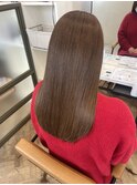 髪質改善×フローディアモア×アッシュベージュ×艶髪スタイル