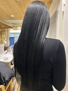 エイト新宿店(EIGHT shinjuku) ブルーブラック