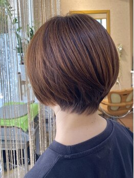 ヘアー リーフ(Hair Leaf)の写真/【切ったその日だけじゃない！】★キレイ★が続く丁寧なカットで、毎朝のスタイリングやお手入れが楽に♪