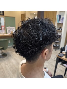 クロエバイラヴィズム 郡山さくら通り店(CLOE by LUVISM) デザインパーマ・メンズ