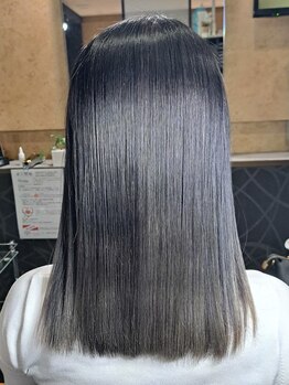 髪にやさしい酸性ストレート導入☆髪のダメージにお悩みの方にオススメ◎自然なサラ艶ストレートへ♪