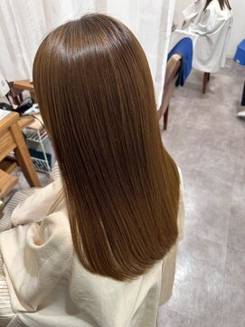 メルク ユニ(merc.uni) 縮毛矯正/髪質改善/ストレートロング/艶髪/つや感/フェミニン