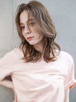 ギークス(GEEKS)&nbsp;【GEEKS渋谷】ハッシュカット/グレージュ/顔周りレイヤー/ウルフ