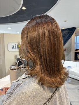 エアー 青山(AIR) レイヤーカット／透明感カラー