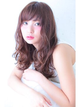 ブルーフェーセス 表参道(blue faces) 『bluefaces』シルキーベージュ 甘めバングスタイル