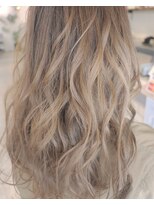 ギャザリング プレイス(GATHERING PLACE)&nbsp;大人気☆透明感のある外国人風ロング♪