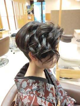 ヘアサロンアンドヘアメイクディー(hair salon hair make D) 仙台D　ツーブロックグラデーションボブ スプリットstyle
