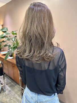 インビテーション 名古屋(invitation) ◎ミディアムレイヤー/透明感グレージュ