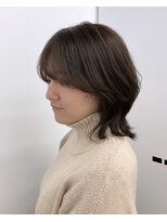 ユイツ&nbsp;ミディアムレイヤー×アッシュブラウン