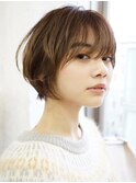 大人ショートボブショートインナーカラー丸みショートカット