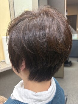 ヒロ(HIRO)の写真/40日以内ご来店でお得な価格で白髪染めいたします◎髪質やお悩みに合わせてナプラのカラー剤使用！