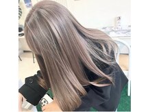 ヘアーメイク リリー マカナ(HAIR MAKE LI ILI I MAKANA)