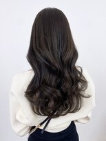 アイティーバイアルバム 下北沢店(IT by ALBUM)&nbsp;顔周りレイヤーくびれヘア韓国ヘアロング_ba507883