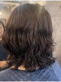 ミディアムパーマスタイル