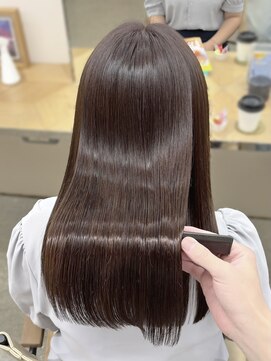 ミリ(mm) 今までにない艶髪！最高級な髪質改善縮毛矯正（20代30代40代）