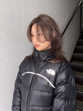 パーク(PAAQ) 藤沢レイヤーハッシュカットヘーゼルベージュ