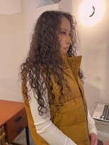 ゾーイ(ZOEY) 海外風カーリーヘア