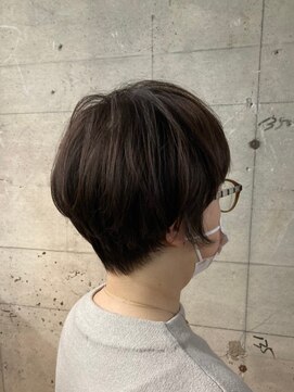 オッソ(OSSO) くびれショート_エアリーミディショートパーマ