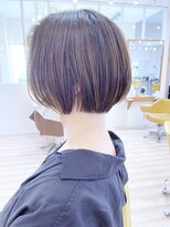 モリオ フロム ロンドン 成増店&nbsp;【morio成増 芹澤】くびれショートボブ ハイライトカラー