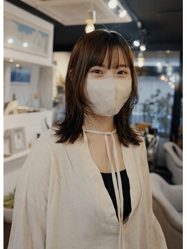 テラス(terrace) 大人かわいいミディアムレイヤーカット