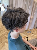 リベラル(liberal) クセ軽減ツイストスパイラルパーマ 【30代/40代/50代】