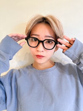 メモリーズ 銀座(Memories) ハイトーンショート/耳掛けショート/マッシュショート