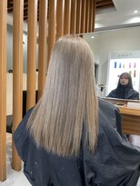 リー 京都西院(Lee)&nbsp;ホワイトベージュ