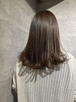 アンフィヘア 葛西(Amphi hair) グレージュ × セミロング