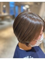 アミィヘアー(Ami Hair)&nbsp;【SORECA/ソレカ】ニュアンスショート × 大人可愛い