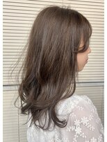 シャル 辻堂(shalu) ベージュメインのアッシュカラー