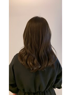 アリーズ シブヤ(ALLYS shibuya) ブラウンベージュカラー