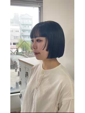 ヤーン(yaan) ショートボブ